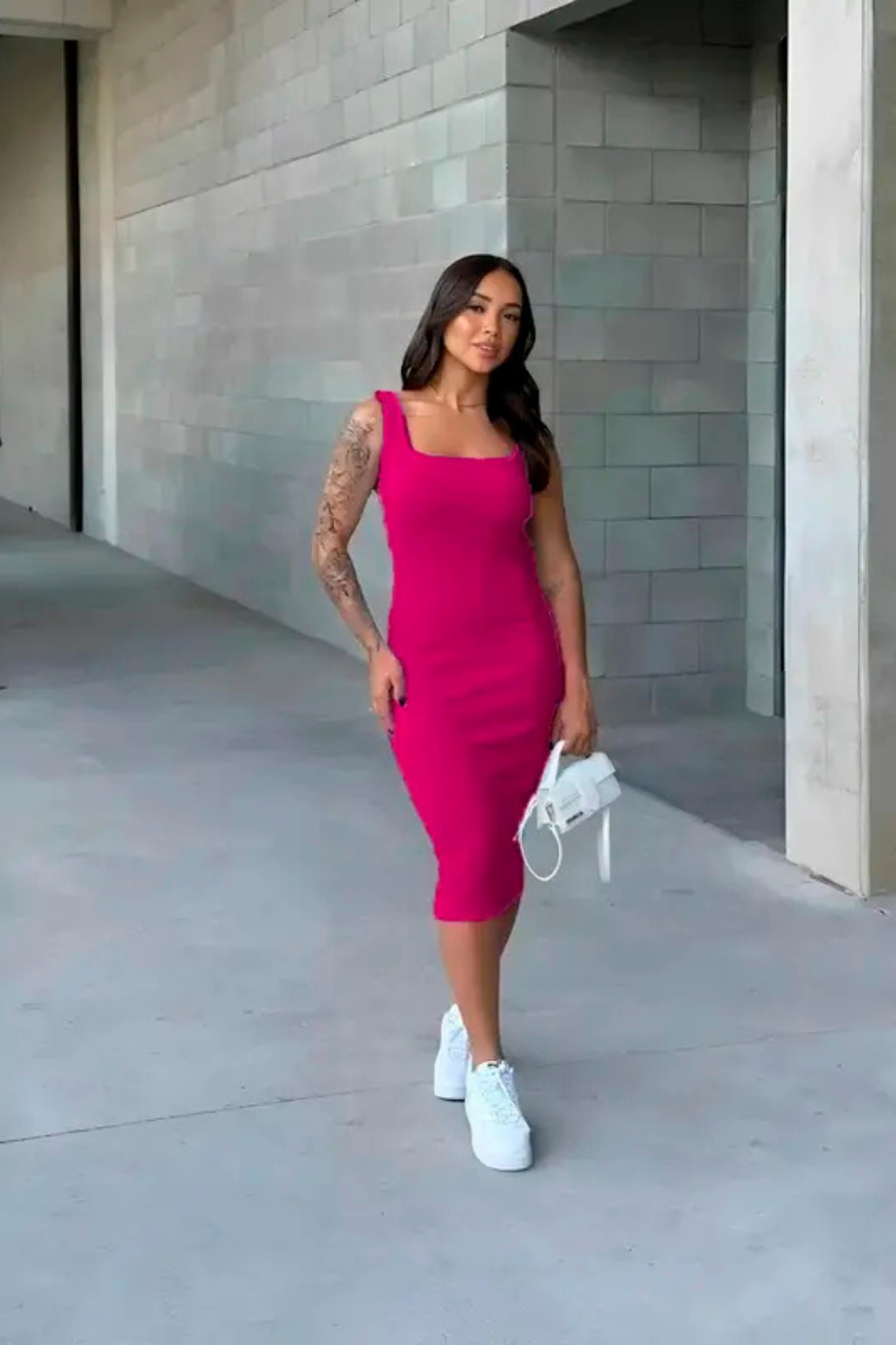 Vestido Midi Costas Nuas Tubinho Canelado Colado Modelador Gringa