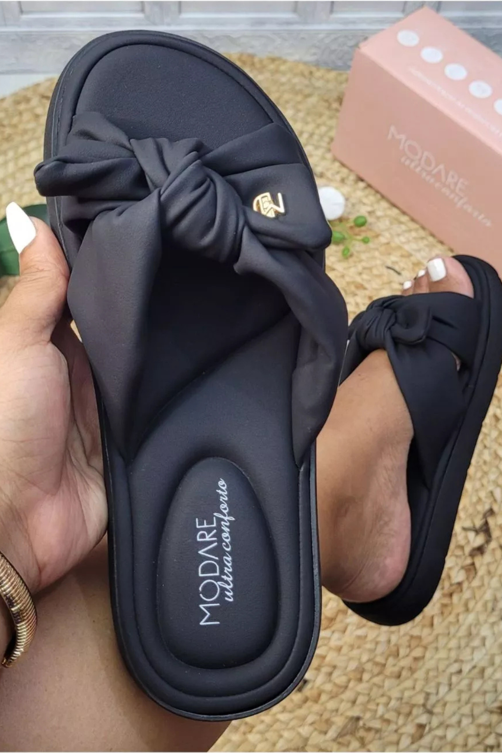 Sandália Modare Detalhe de Laço